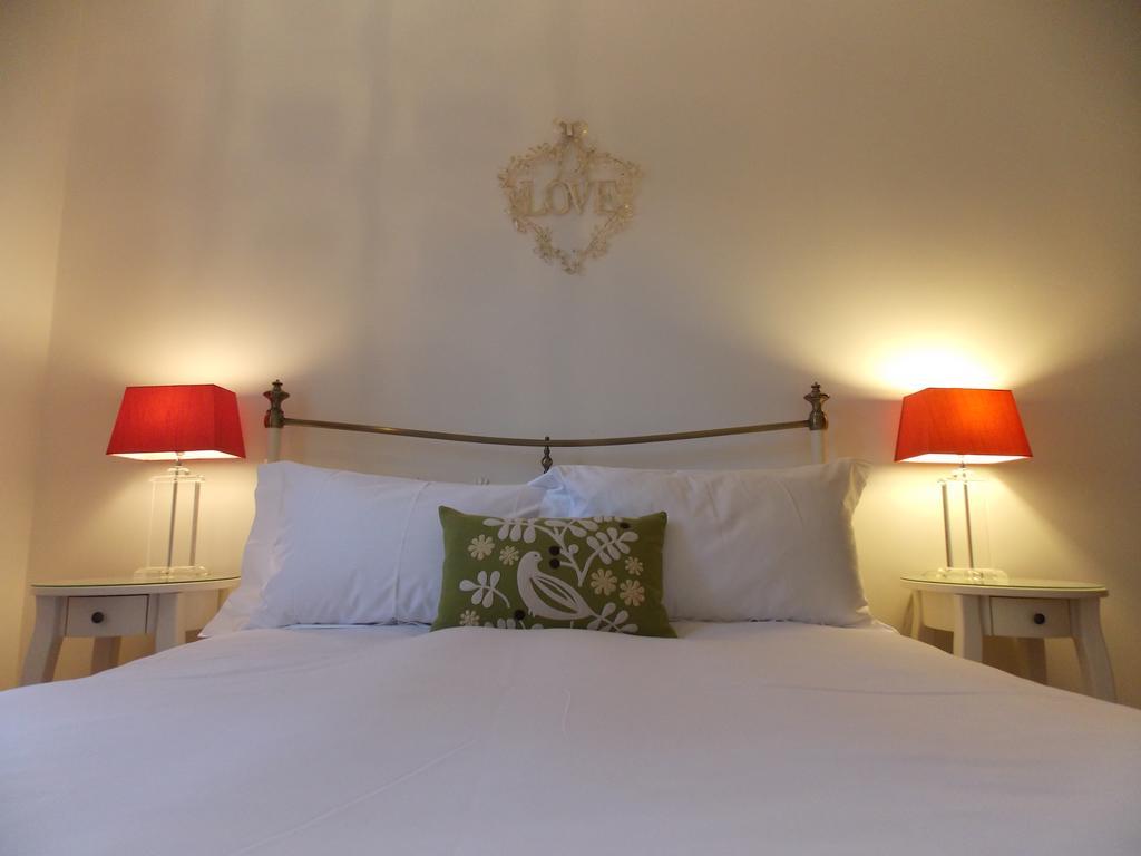 Violet Bank Apartment Morningside エディンバラ 部屋 写真