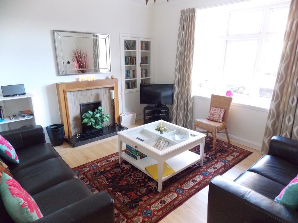 Violet Bank Apartment Morningside エディンバラ 部屋 写真